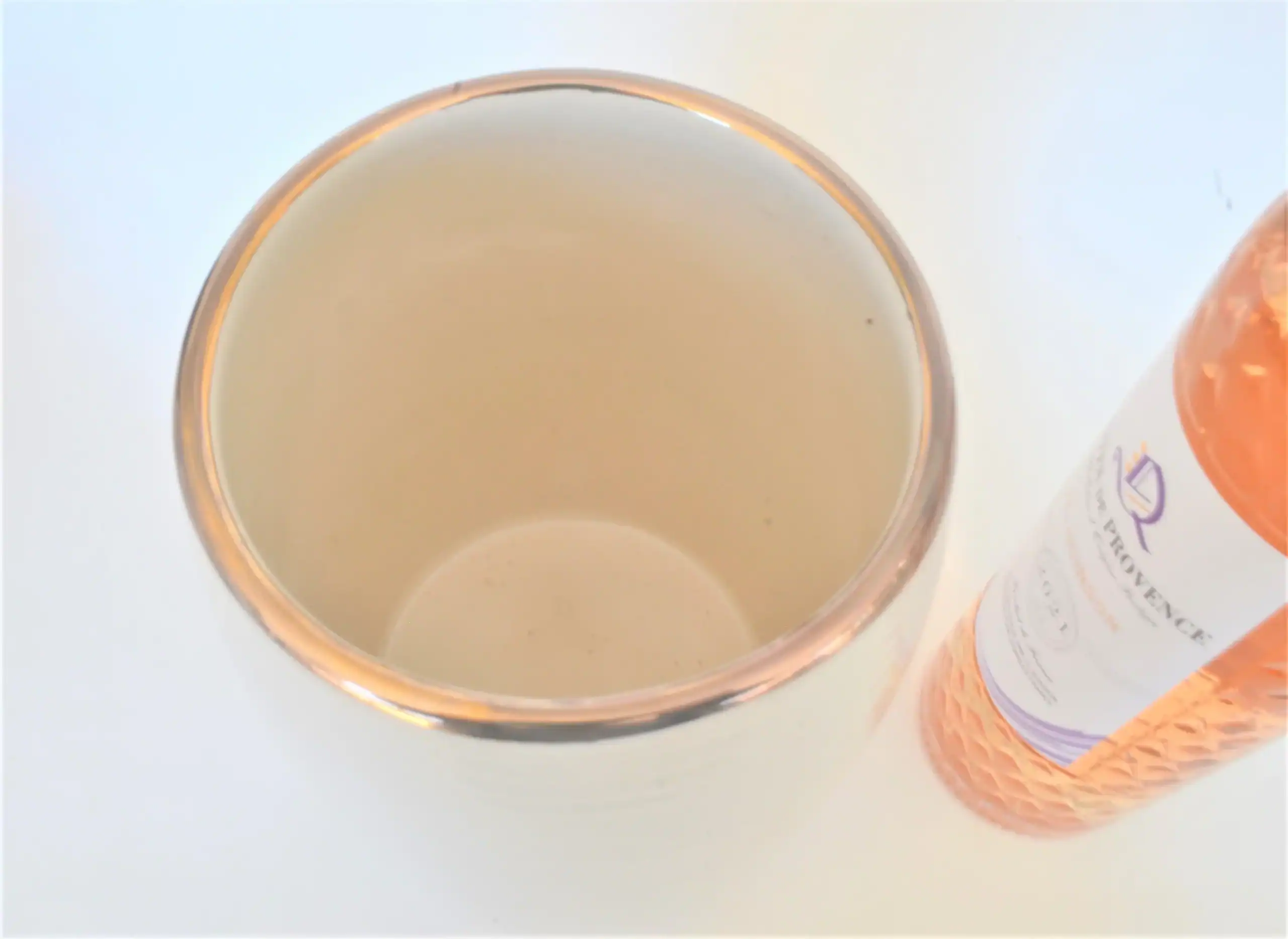 White and 22k Gold Infinity Wine Chiller - Image 2